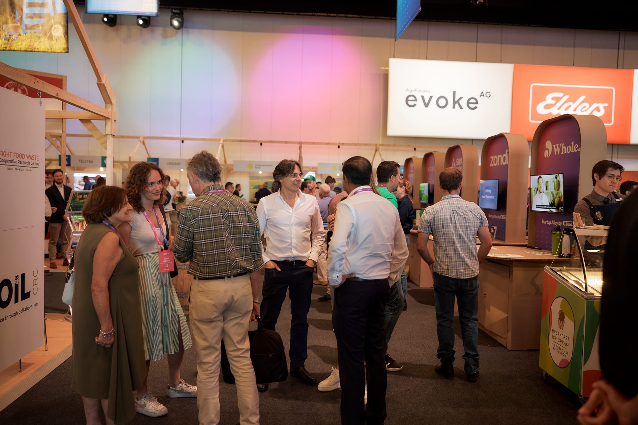 Networking in startup alley at evokeAG 2023